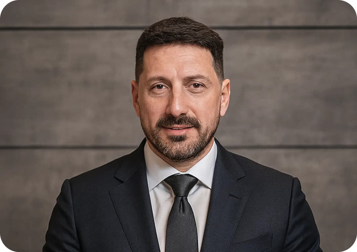 photo of Tomas Sibona